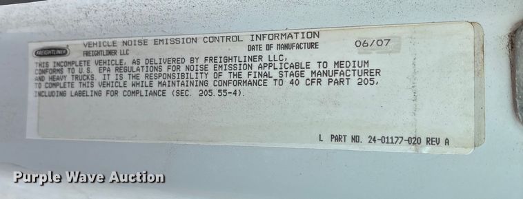 image for item YA1604 2008 Freightliner Business Class M2 grapple truck