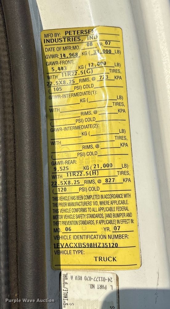 image for item YA1604 2008 Freightliner Business Class M2 grapple truck