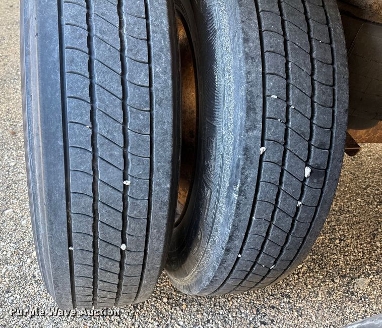 image for item YA1652 2007 Great Dane 7311TP-SAL dry van trailer