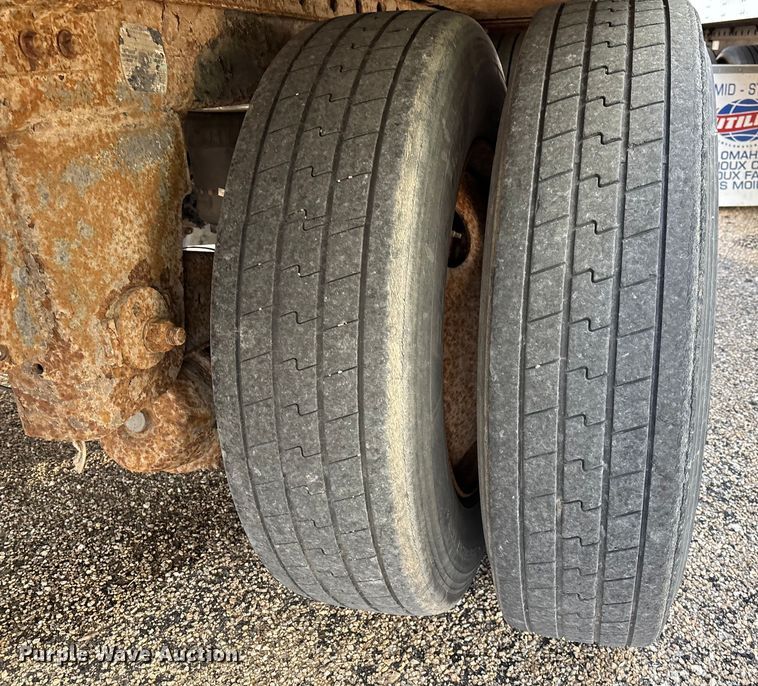 image for item YA1653 2007 Great Dane 7311TP-SAL dry van trailer