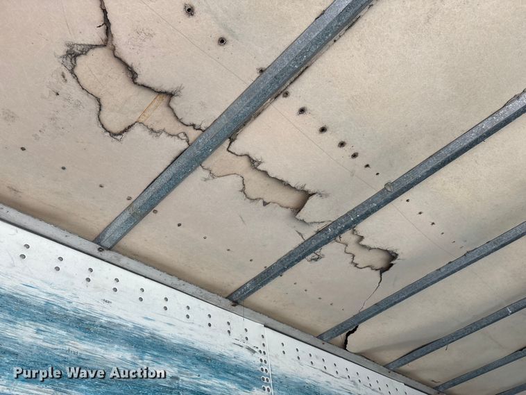 image for item YA1670 1999 Wabash DVCVHPC dry van trailer