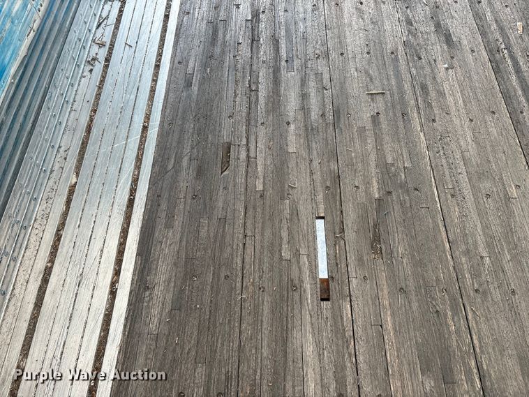 image for item YA1670 1999 Wabash DVCVHPC dry van trailer