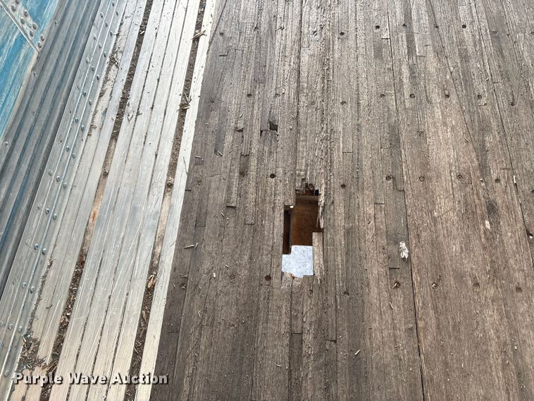 image for item YA1670 1999 Wabash DVCVHPC dry van trailer