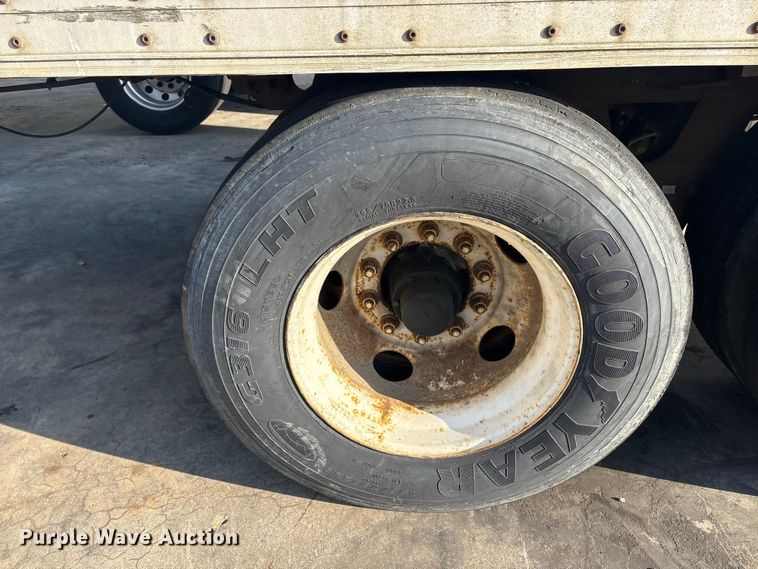 image for item YA1670 1999 Wabash DVCVHPC dry van trailer