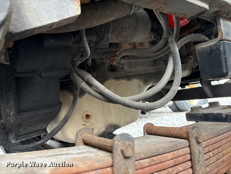 image for item YA1708 2004 Capacity TJ5000 yard truck