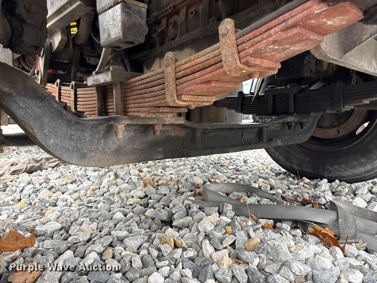 image for item YA1708 2004 Capacity TJ5000 yard truck