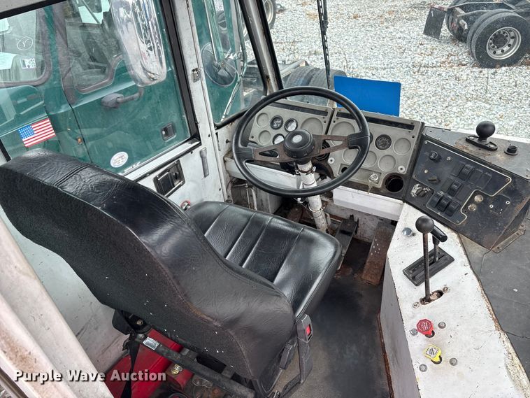 image for item YA1708 2004 Capacity TJ5000 yard truck