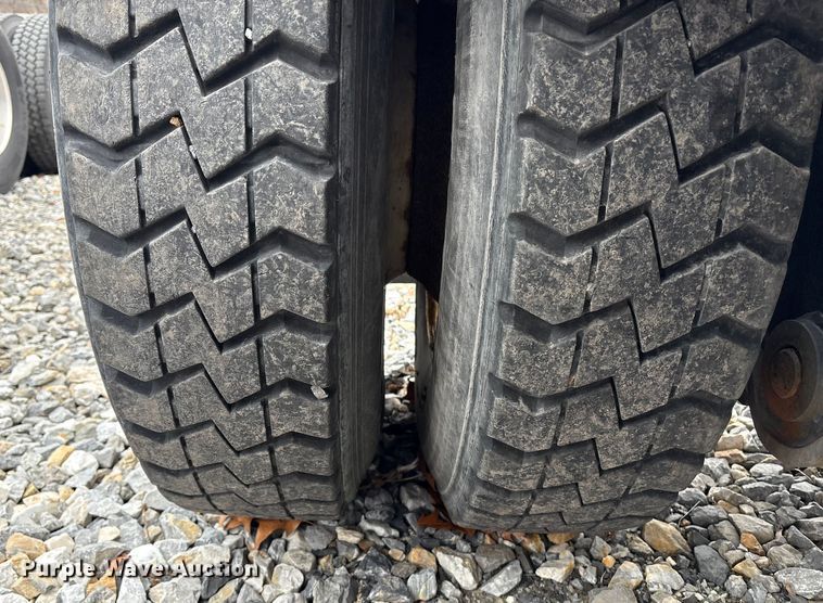 image for item YA1708 2004 Capacity TJ5000 yard truck