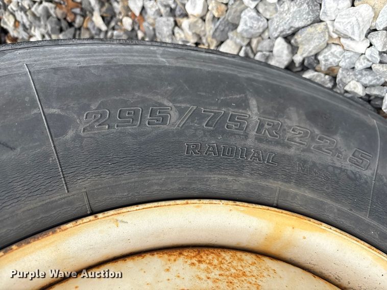 image for item YA1708 2004 Capacity TJ5000 yard truck