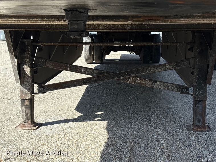 image for item YA1762 2020 Utility VS2DX dry van trailer