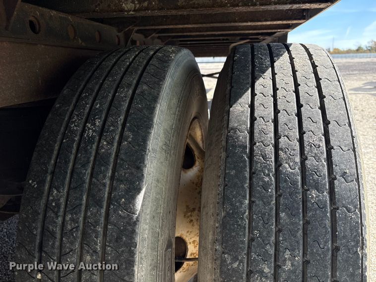 image for item YA1762 2020 Utility VS2DX dry van trailer