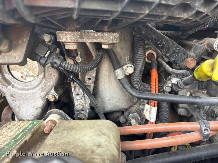 image for item YA1779 2015 Freightliner Cascadia semi truck