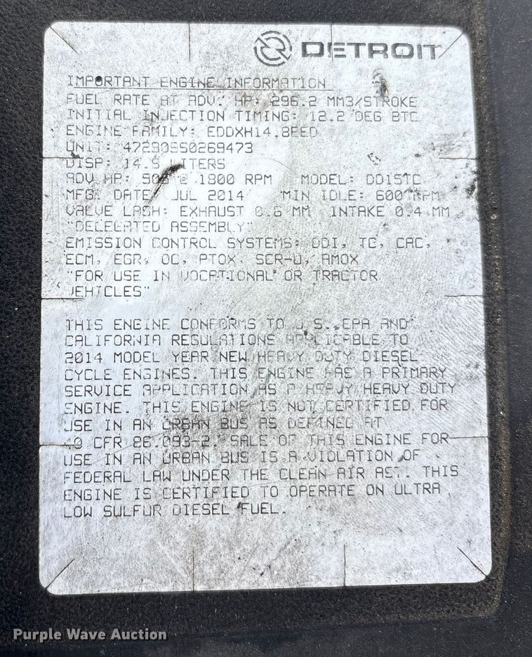 image for item YA1779 2015 Freightliner Cascadia semi truck