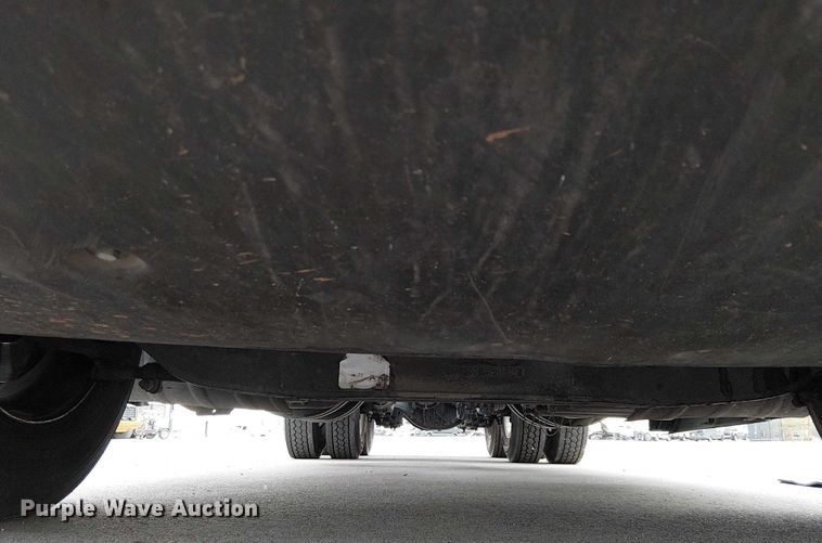 image for item YA1809 2023 Kenworth T680 semi truck