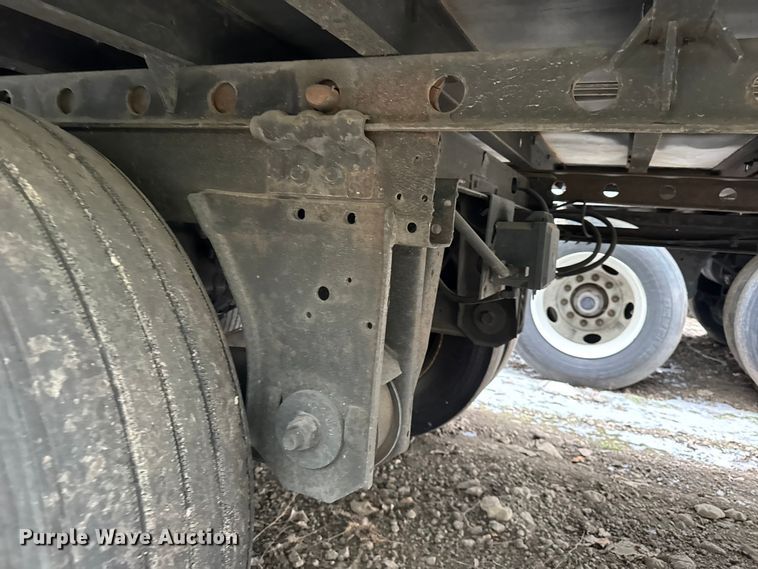 image for item YA1818 2020 Utility VS2RA refrigerated van trailer