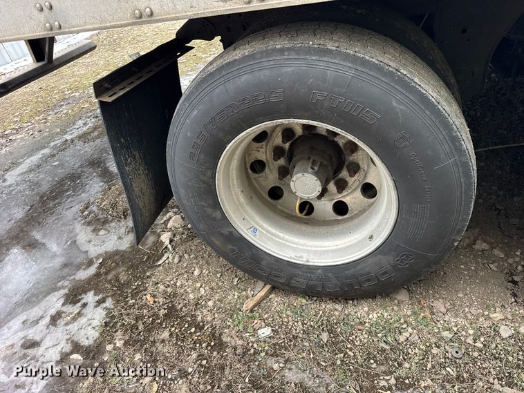 image for item YA1818 2020 Utility VS2RA refrigerated van trailer