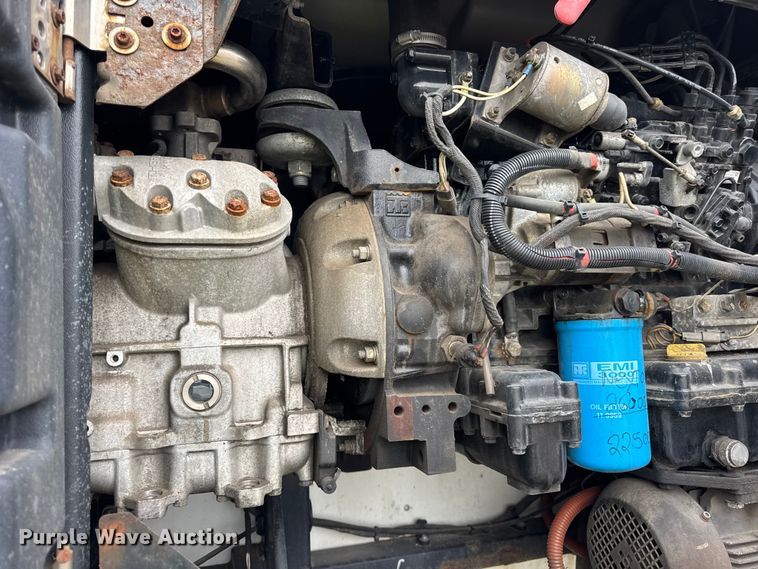 image for item YA1818 2020 Utility VS2RA refrigerated van trailer