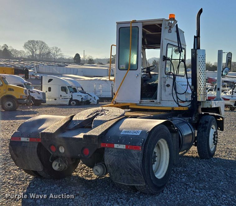 image for item YA1895 2013 Kalmar Ottawa yard truck