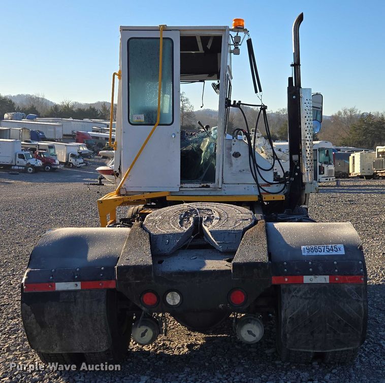 image for item YA1895 2013 Kalmar Ottawa yard truck