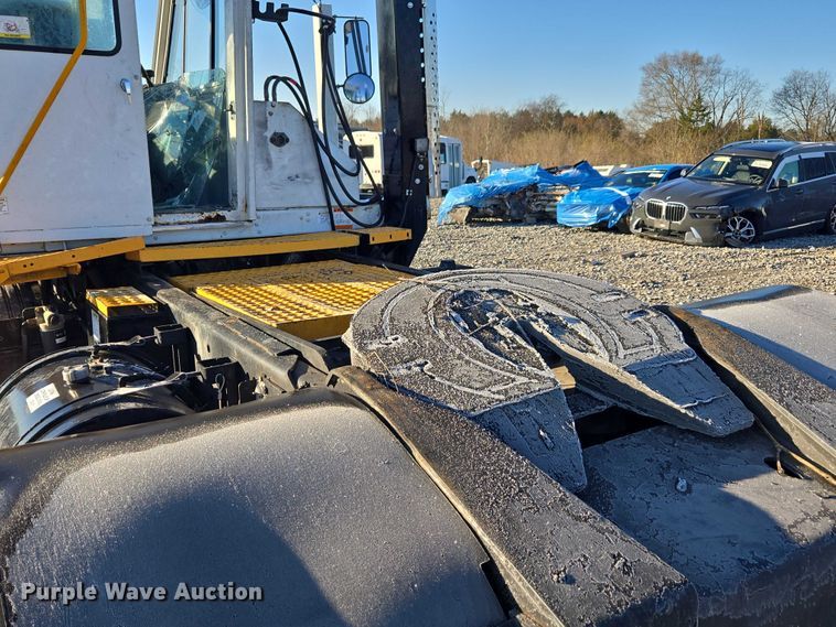 image for item YA1895 2013 Kalmar Ottawa yard truck