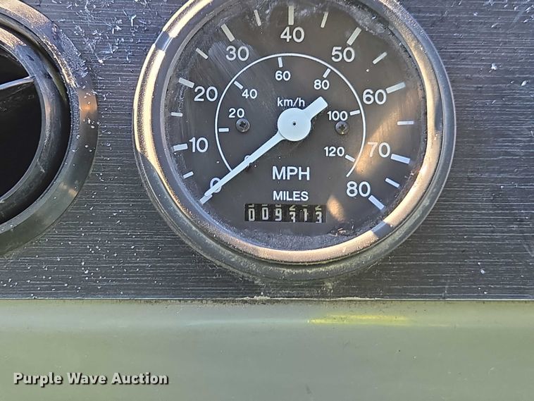 image for item YA1895 2013 Kalmar Ottawa yard truck