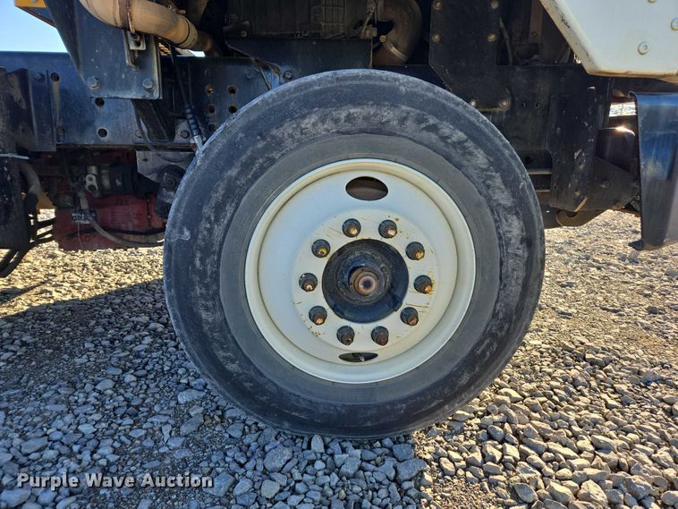 image for item YA1895 2013 Kalmar Ottawa yard truck