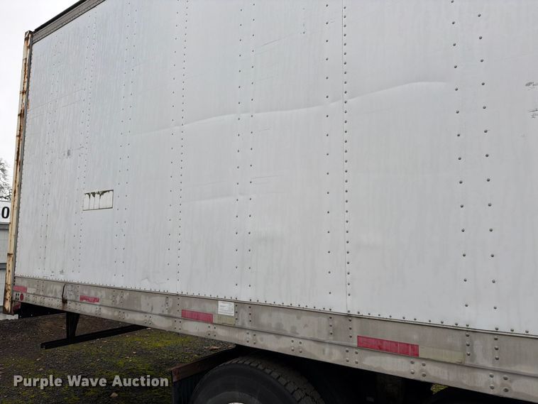 image for item YA1926 2016 Great Dane dry van trailer