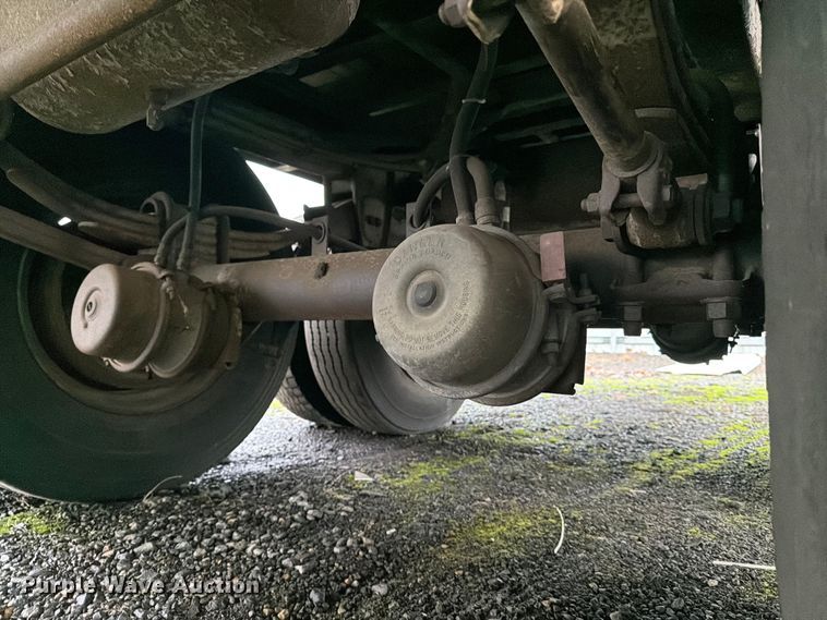 image for item YA1926 2016 Great Dane dry van trailer