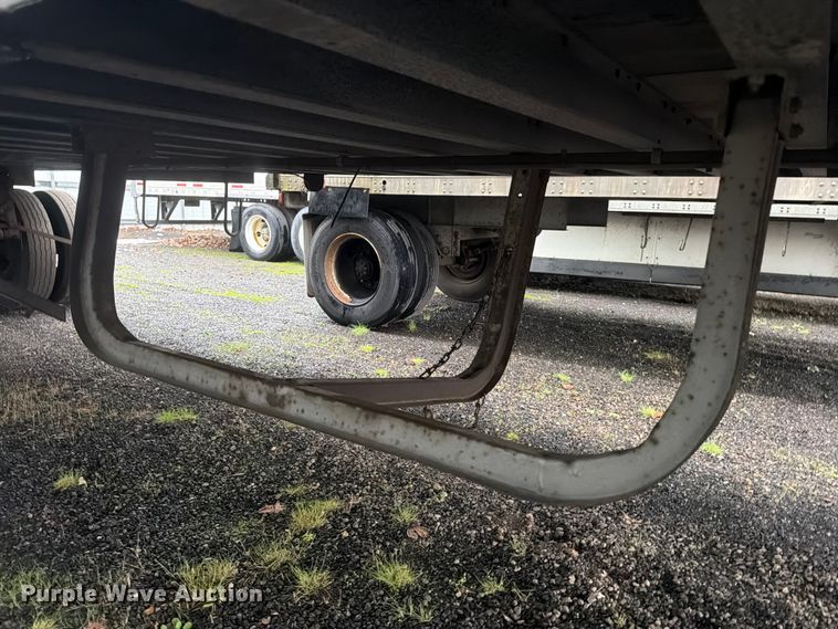 image for item YA1927 1985 Trailmobile 01AA-1SAL dry van trailer