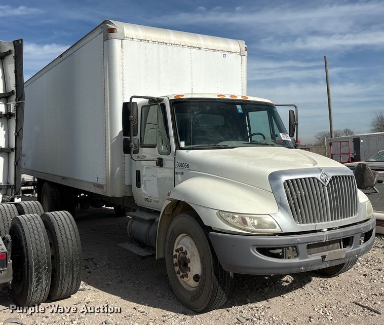 image for item YA1931 2008 International 4300 box truck