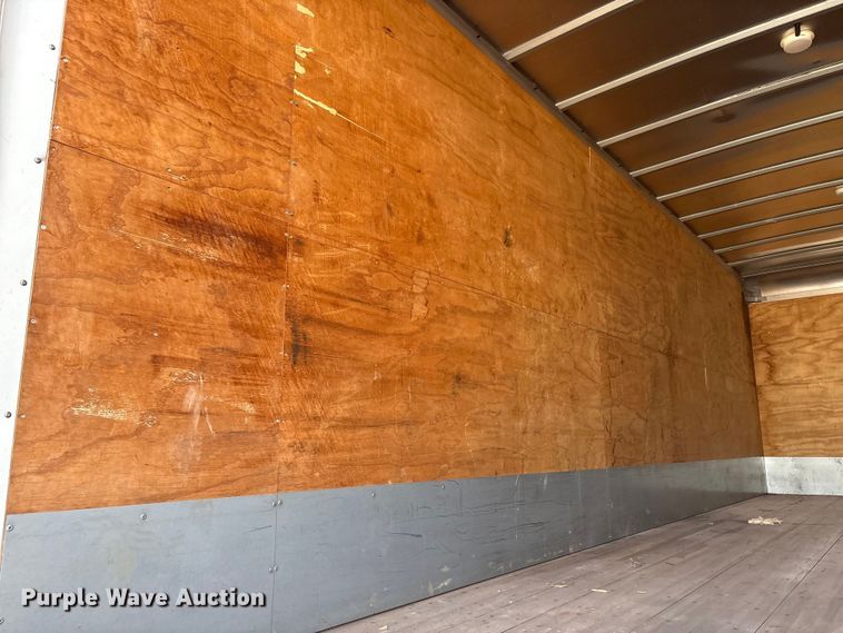 image for item YA1931 2008 International 4300 box truck