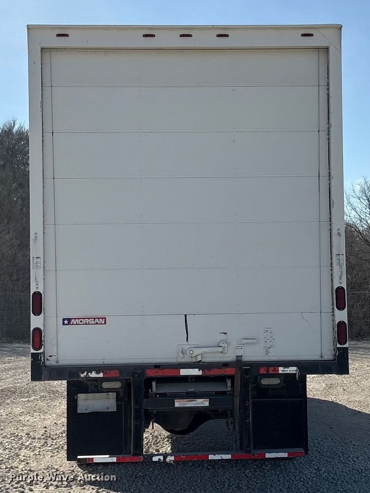 image for item YA1932 2016 Hino 268 box truck