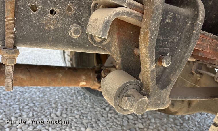 image for item YA1932 2016 Hino 268 box truck