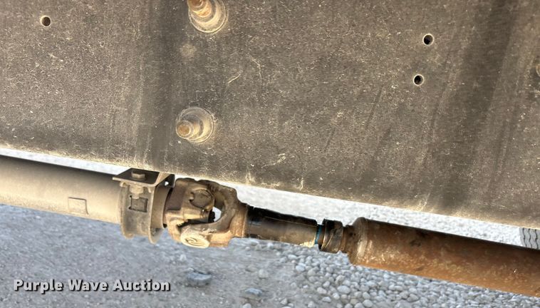 image for item YA1932 2016 Hino 268 box truck