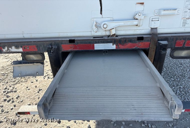 image for item YA1932 2016 Hino 268 box truck