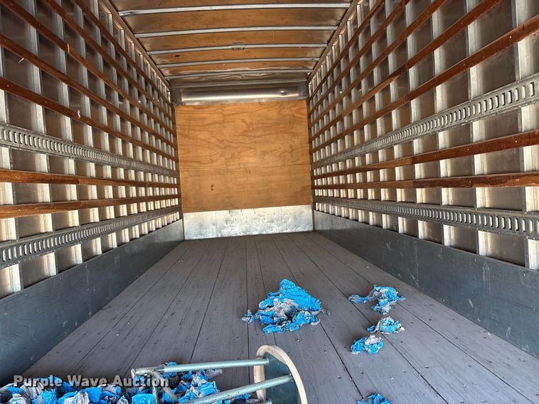 image for item YA1932 2016 Hino 268 box truck