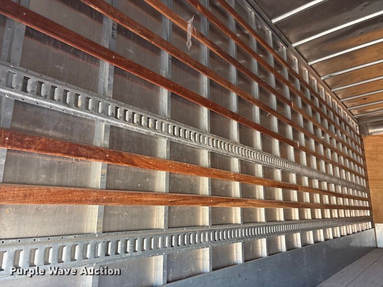 image for item YA1932 2016 Hino 268 box truck