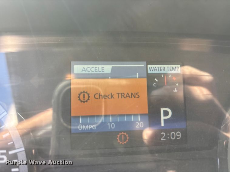 image for item YA1932 2016 Hino 268 box truck