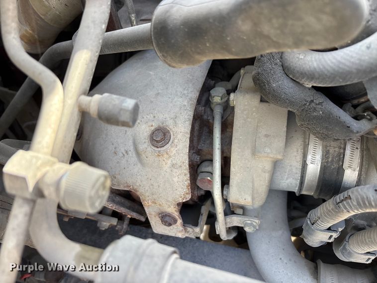 image for item YA1932 2016 Hino 268 box truck