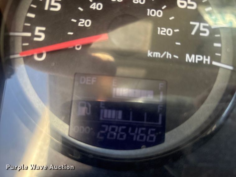 image for item YA1932 2016 Hino 268 box truck