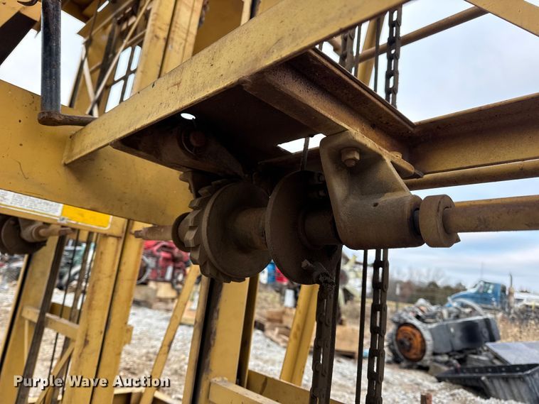 image for item DO2410 (2) Economy Hi-Jacker ladders