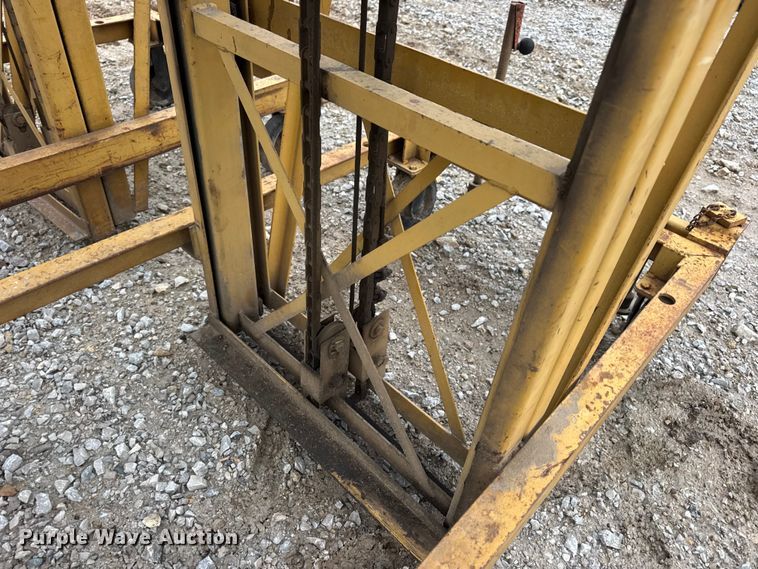 image for item DO2410 (2) Economy Hi-Jacker ladders