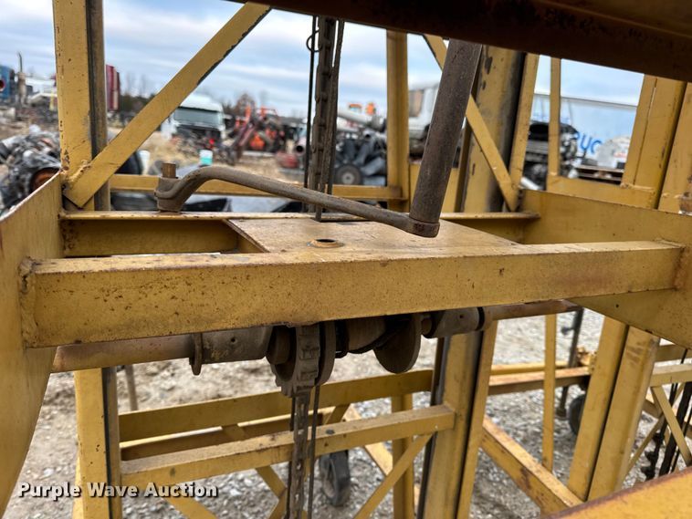 image for item DO2410 (2) Economy Hi-Jacker ladders