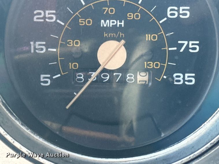 image for item DQ4201 1982 GMC C2500 pickup truck