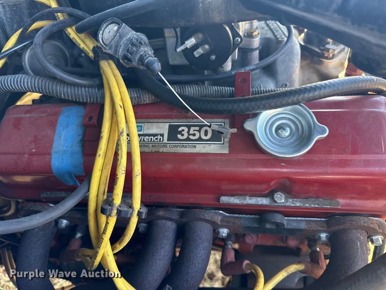 image for item DQ4201 1982 GMC C2500 pickup truck