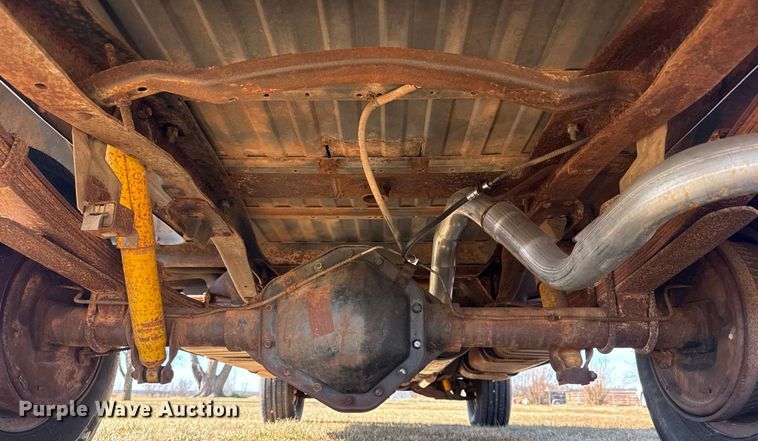 image for item DQ4201 1982 GMC C2500 pickup truck