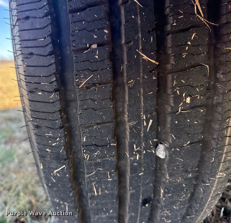 image for item DQ4201 1982 GMC C2500 pickup truck