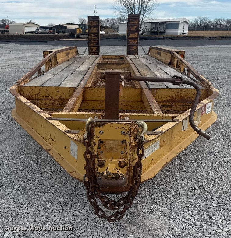 image for item DQ4202 2008 Belshe Industries DB9T equipment trailer