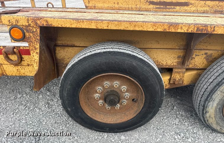 image for item DQ4202 2008 Belshe Industries DB9T equipment trailer