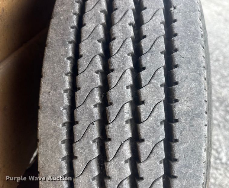 image for item DQ4202 2008 Belshe Industries DB9T equipment trailer